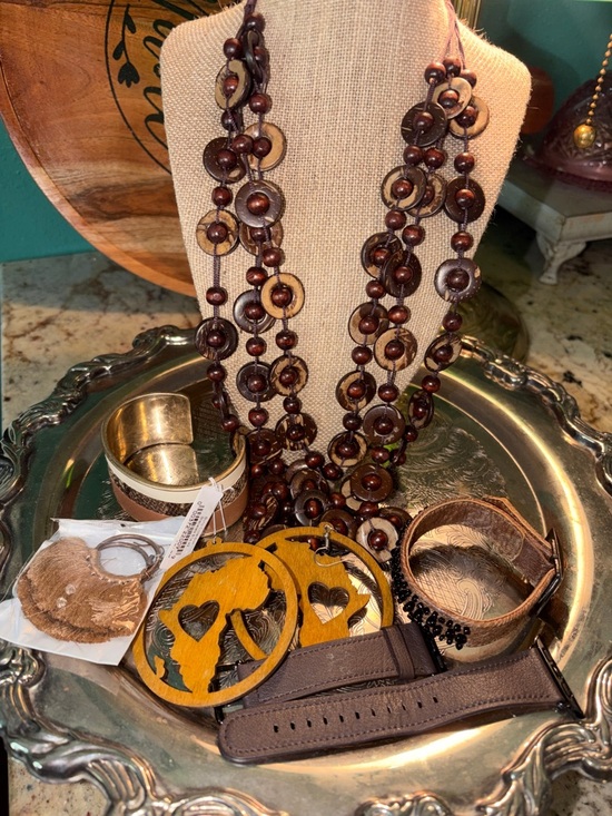 Accessories - Brown Wooden Bead Multi-Strand Necklace and 5 other items - Women Accessories